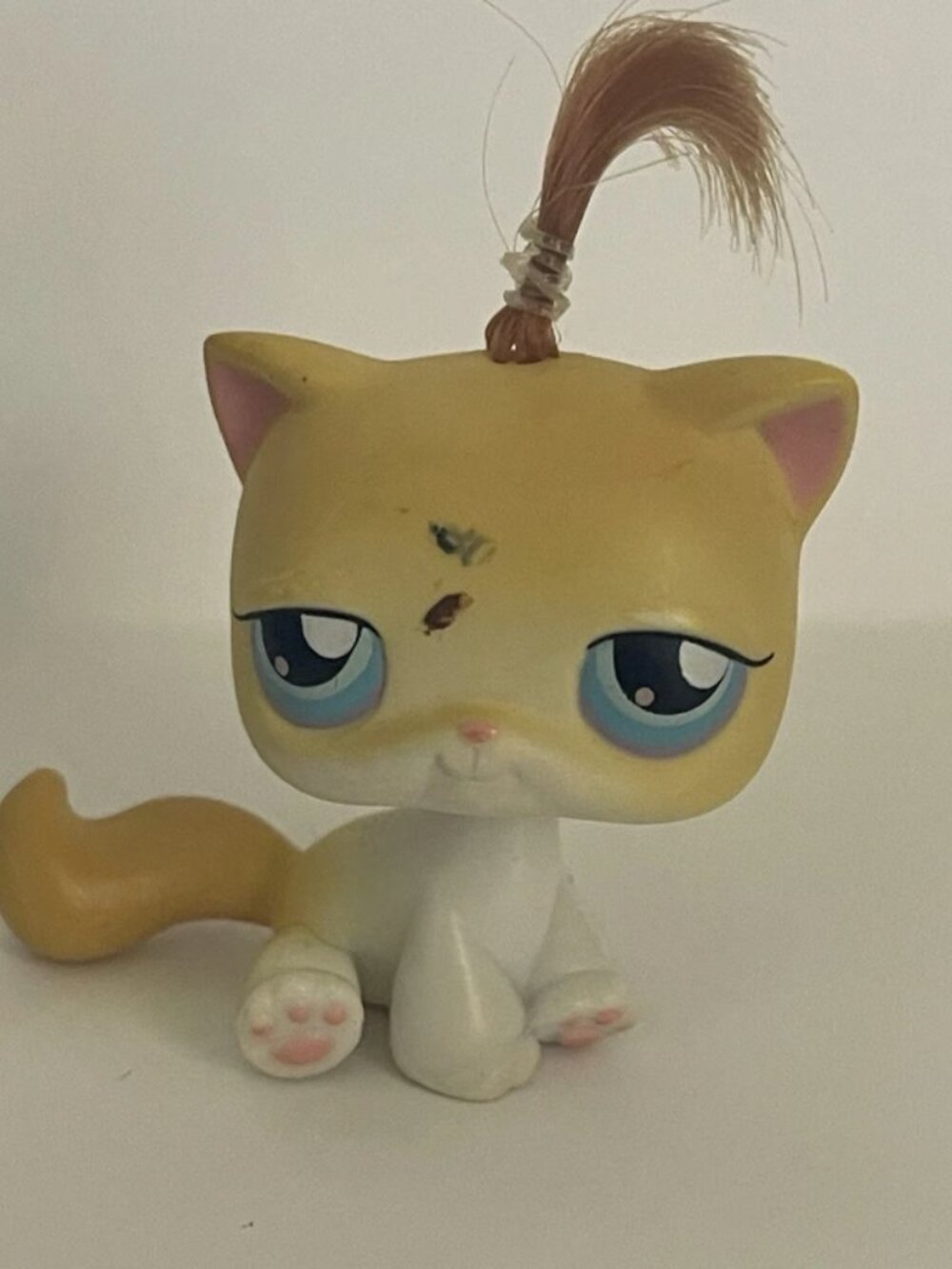authentic lps #42 yellow & white shorthair cat with hair